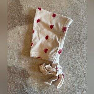 Kate Quinn cream strawberry bonnet